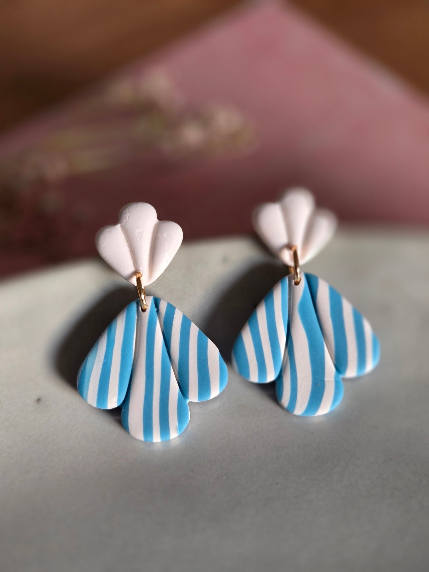 Seaside Waves